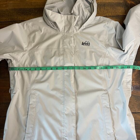 REI Co-op Rainier Rain Jacket Women's XL Gray 2.5 L Lightweight Hood Ripstop - Picture 14 of 16